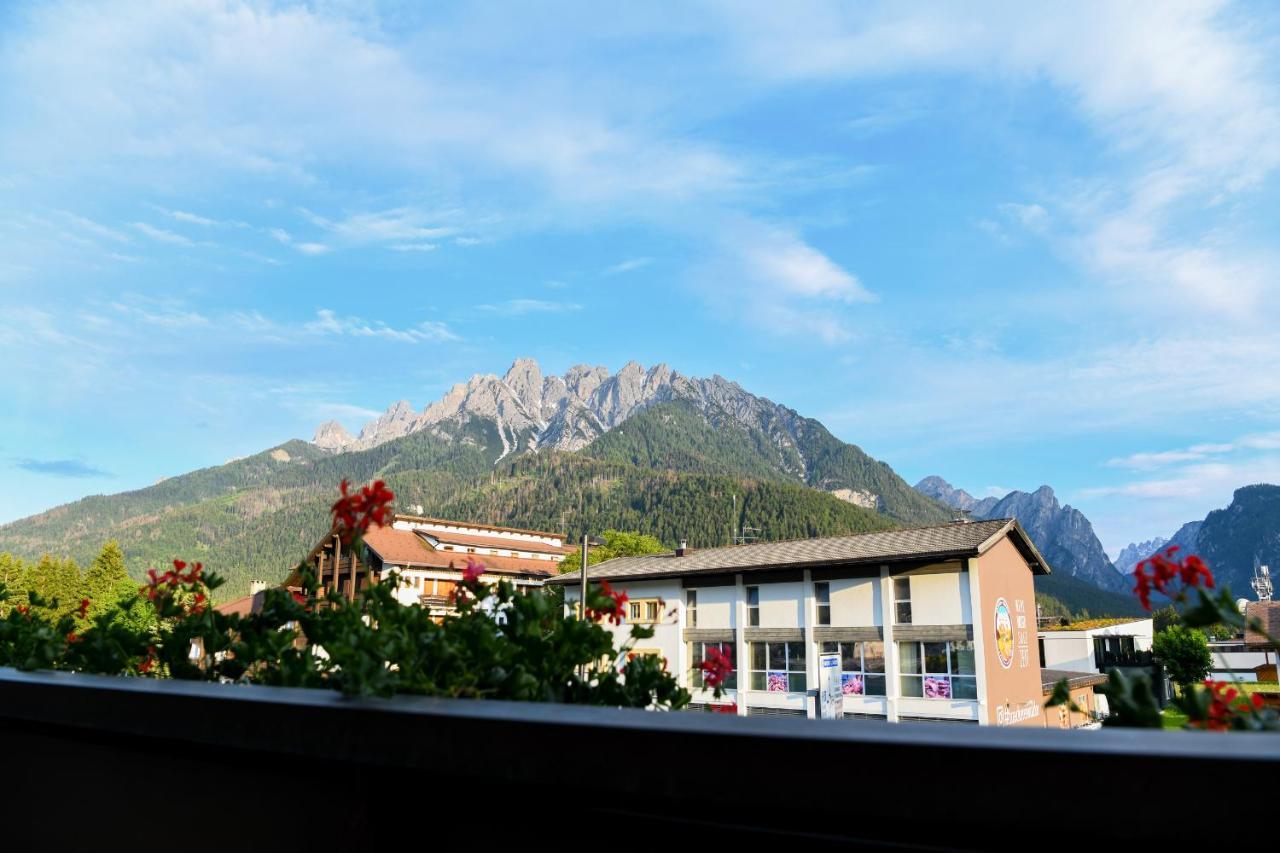 Guesthouse Rosengarten Добиако Екстериор снимка