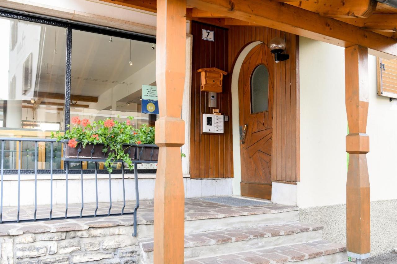 Guesthouse Rosengarten Добиако Екстериор снимка